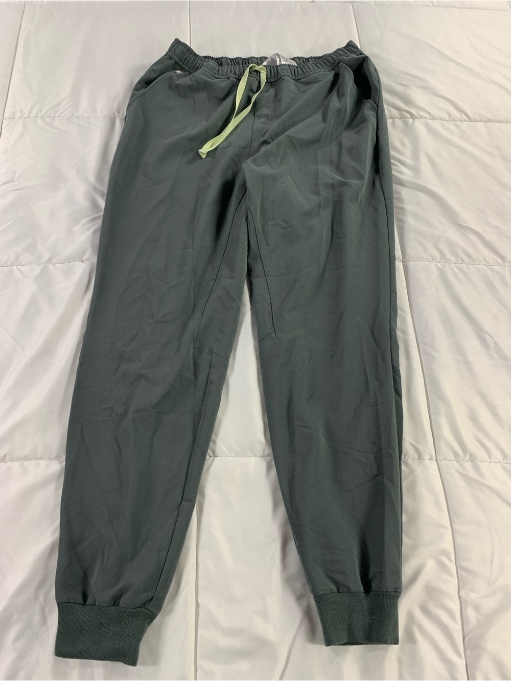 Pre loved FIGS pants mens size XL